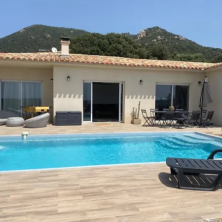 Avec Piscine 3 Etoiles Proche Plages 别墅 *