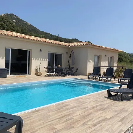 Villa Avec Piscine 3 étoiles Proche Plages Monacia d'Aullena