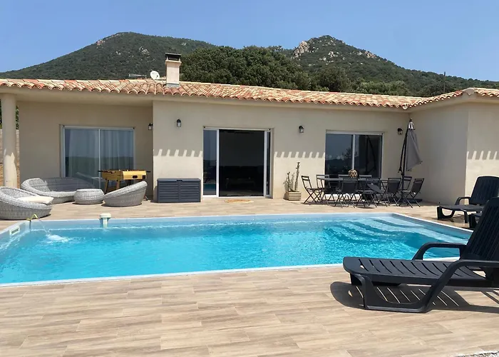 Avec Piscine 3 étoiles Proche Plages Villa *